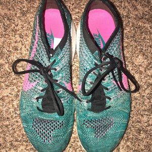 Women’s Nike shoes